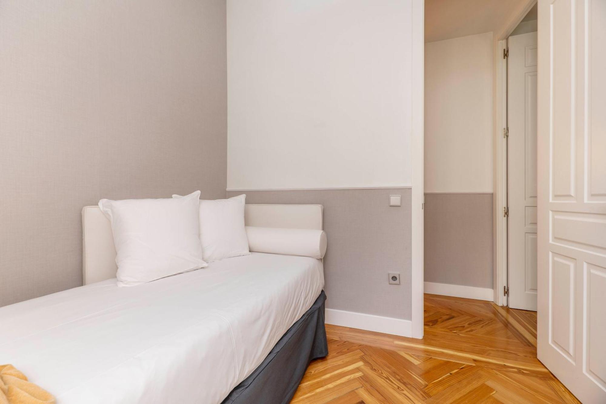Madrid 1915 Private Suites Chambre photo