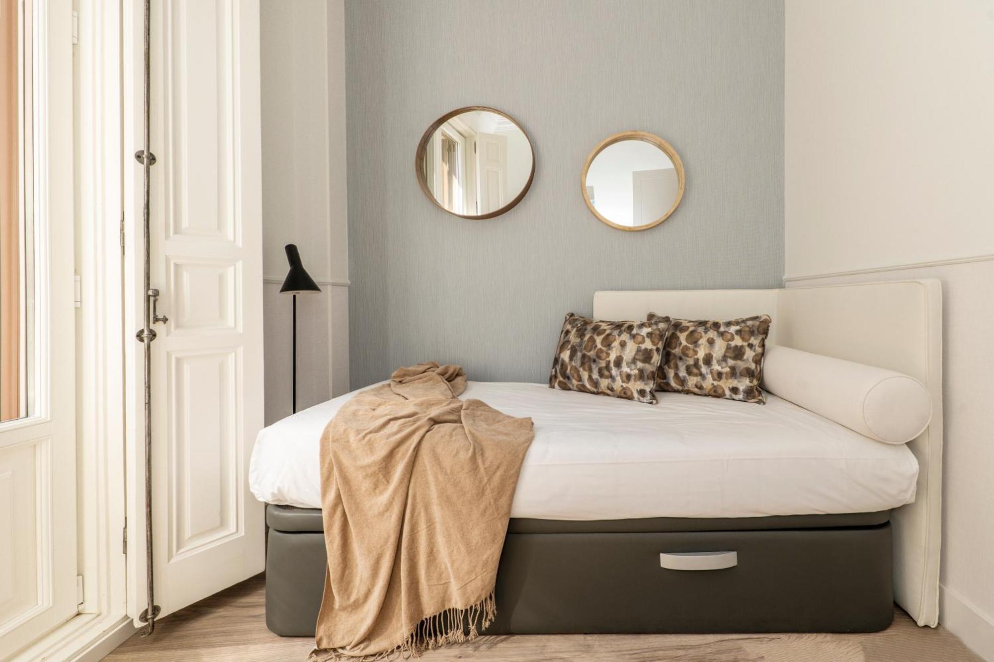Madrid 1915 Private Suites Chambre photo
